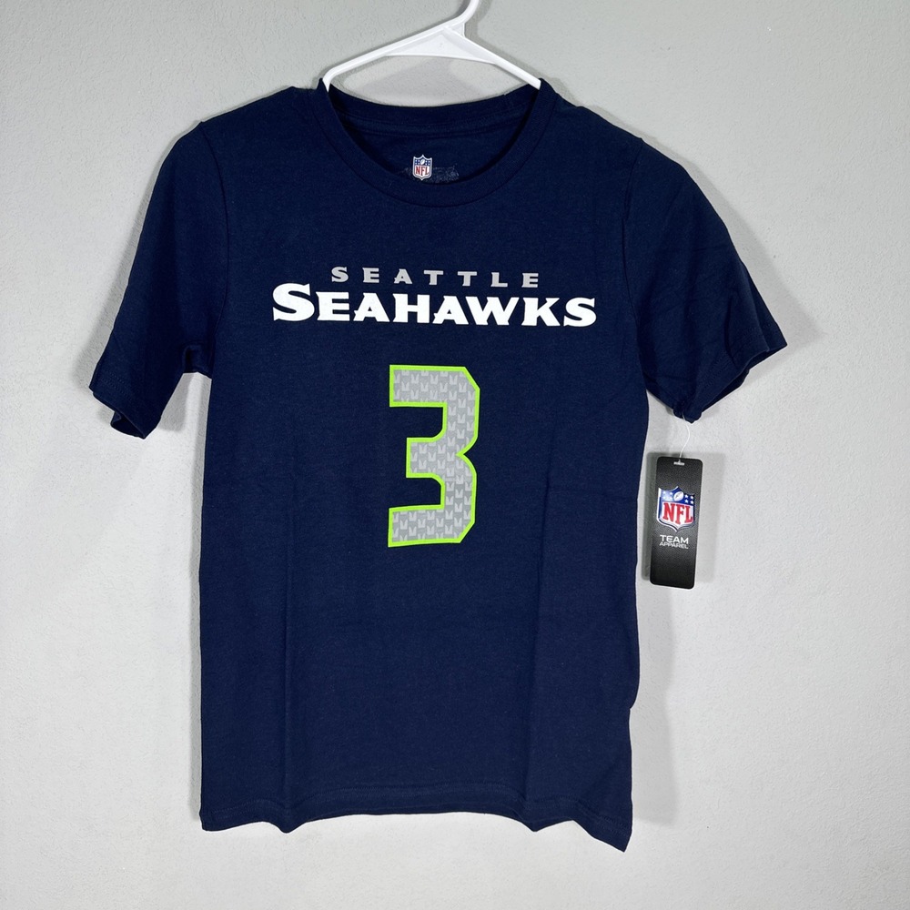 NFL Seattle Seahawks NWT Russell Wilson #3 T-Shirt YOUTH Medium  Double Sided